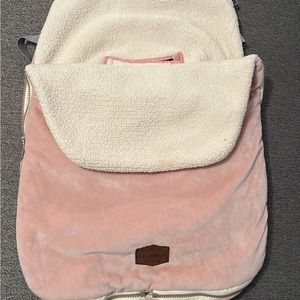 JJ Cole Bundle Me Winter Baby Car Seat Cover and Bunting Bag — Original — Blush